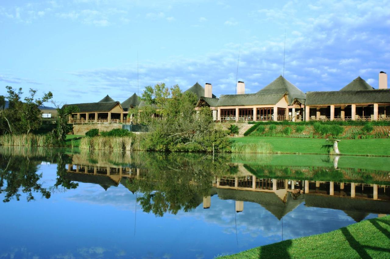Kloofzicht Lodge & Spa Krugersdorp Exteriér fotografie The clubhouse at the Leopard's Nest Golf Resort