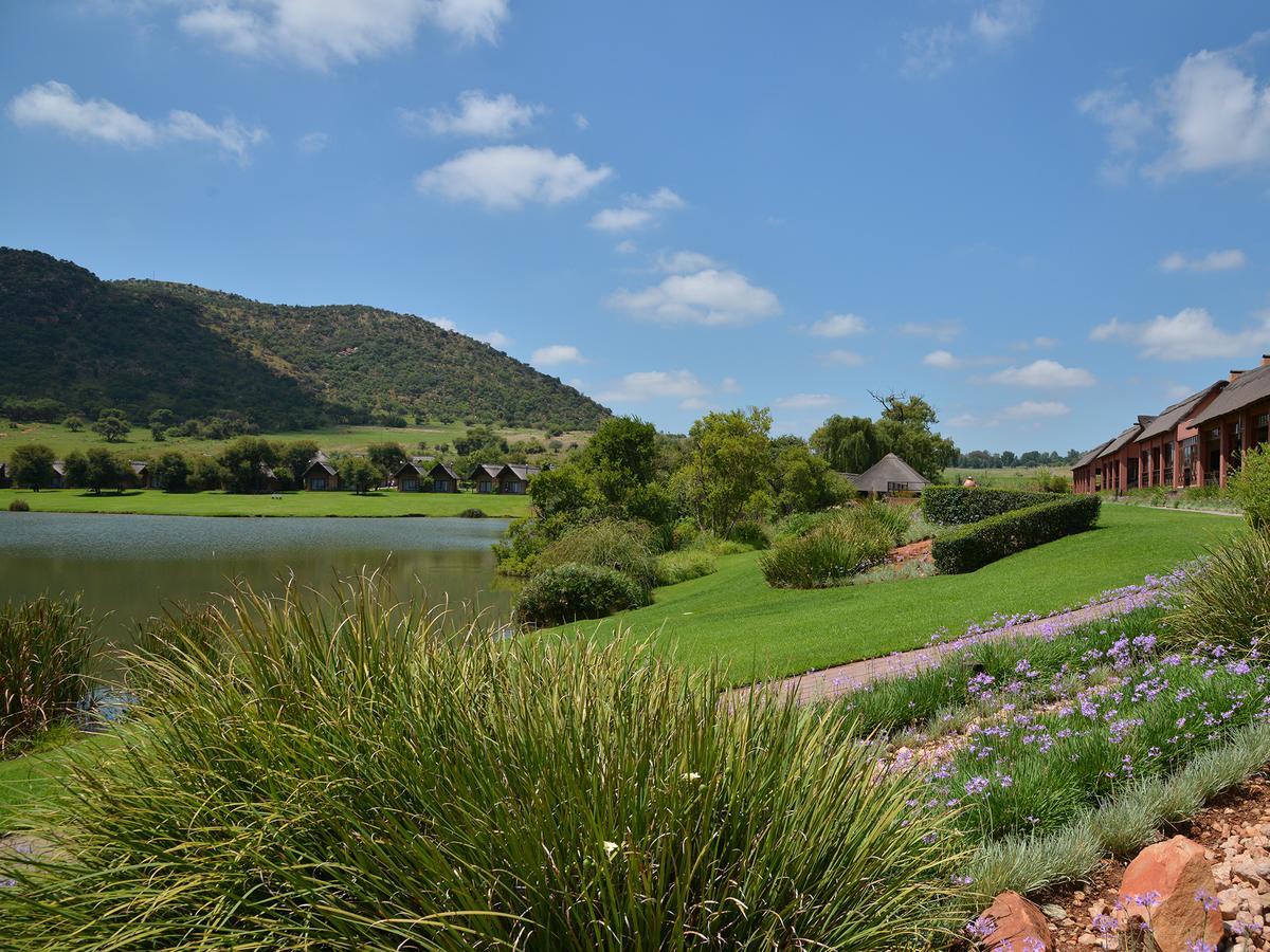 Kloofzicht Lodge & Spa Krugersdorp Exteriér fotografie View of the resort